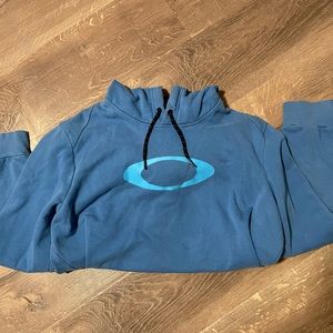 Oakley hoodie /mens